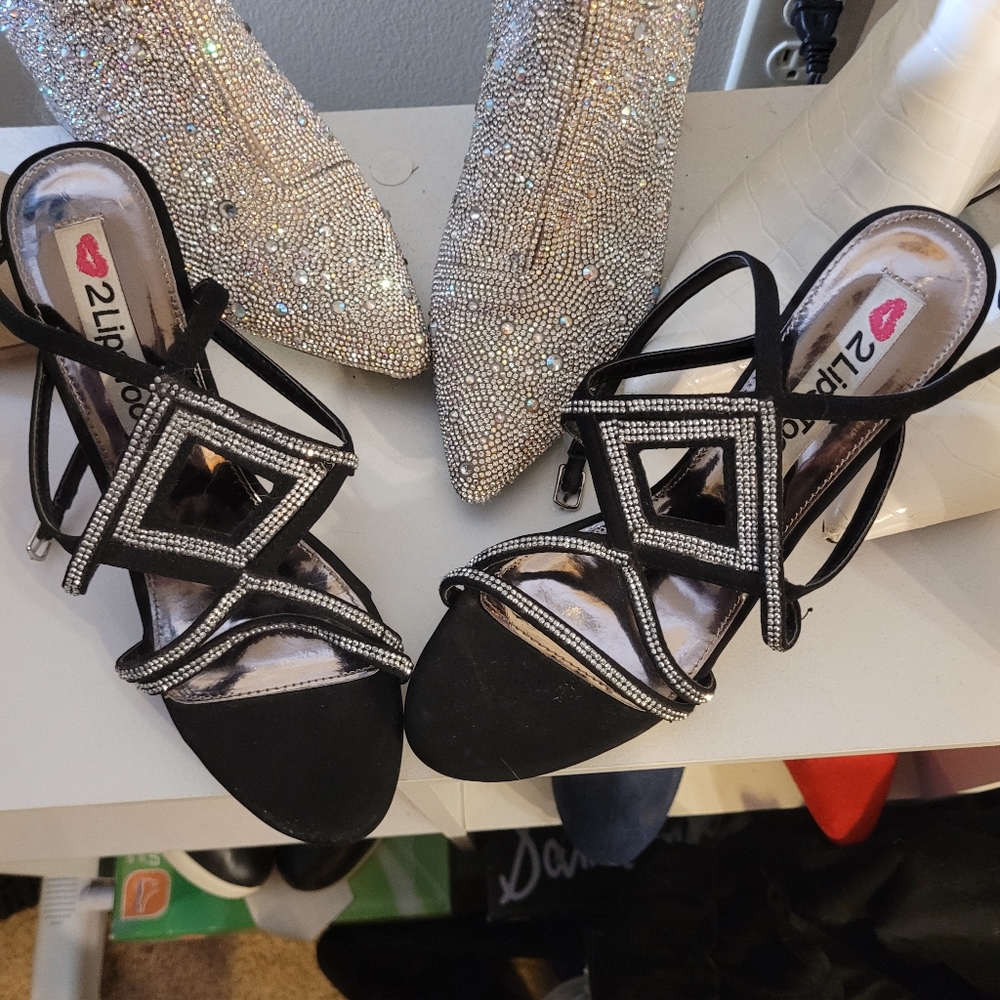 Size 6.5 heels
